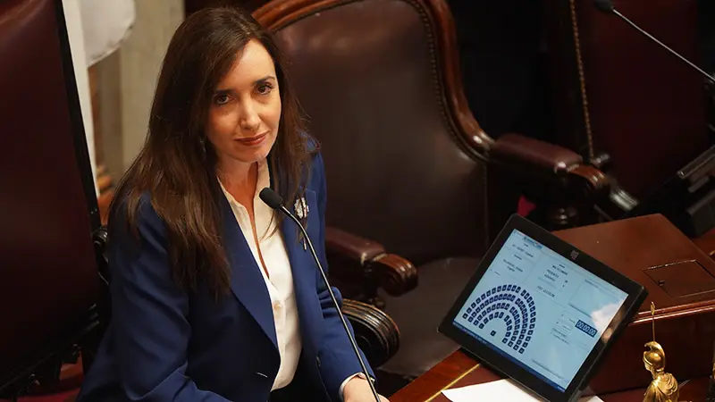 Victoria Villarruel decreto rechazo dieta senadores
