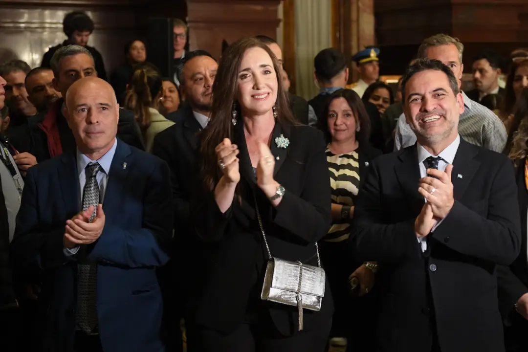Victoria Villarruel encabezó la Noche de los Museos en el Senado y recibió a miles de visitantes